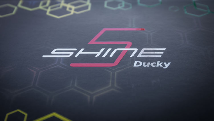 ducky shine review box